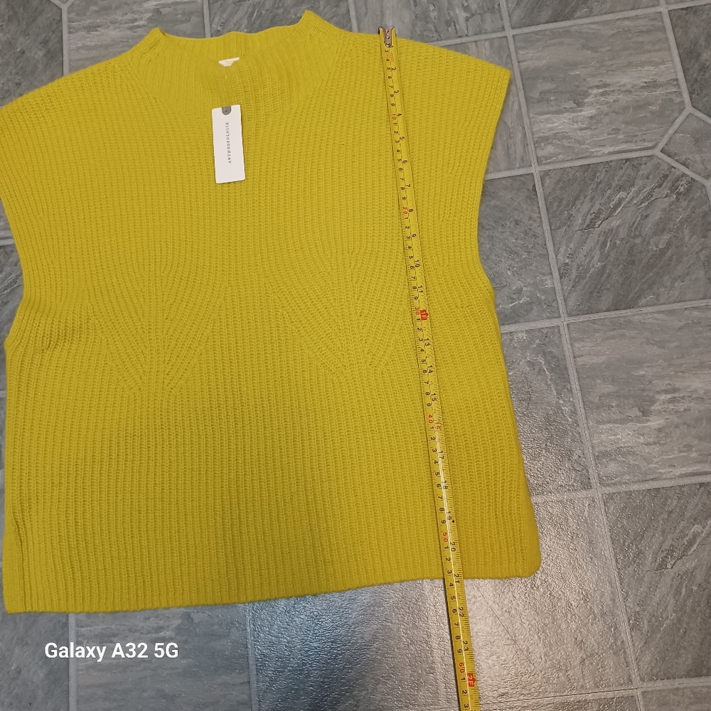 Anthropologie Maeve 100% Wool.mo_neck Muscle Crop  Green V-Neck Sweater Size M - Picture 9 of 12